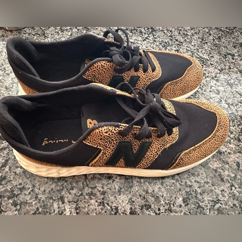 Women’s size 11 Cheetah Print New Balance Shoes